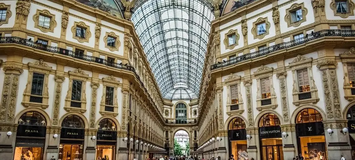 shopping concierge italy